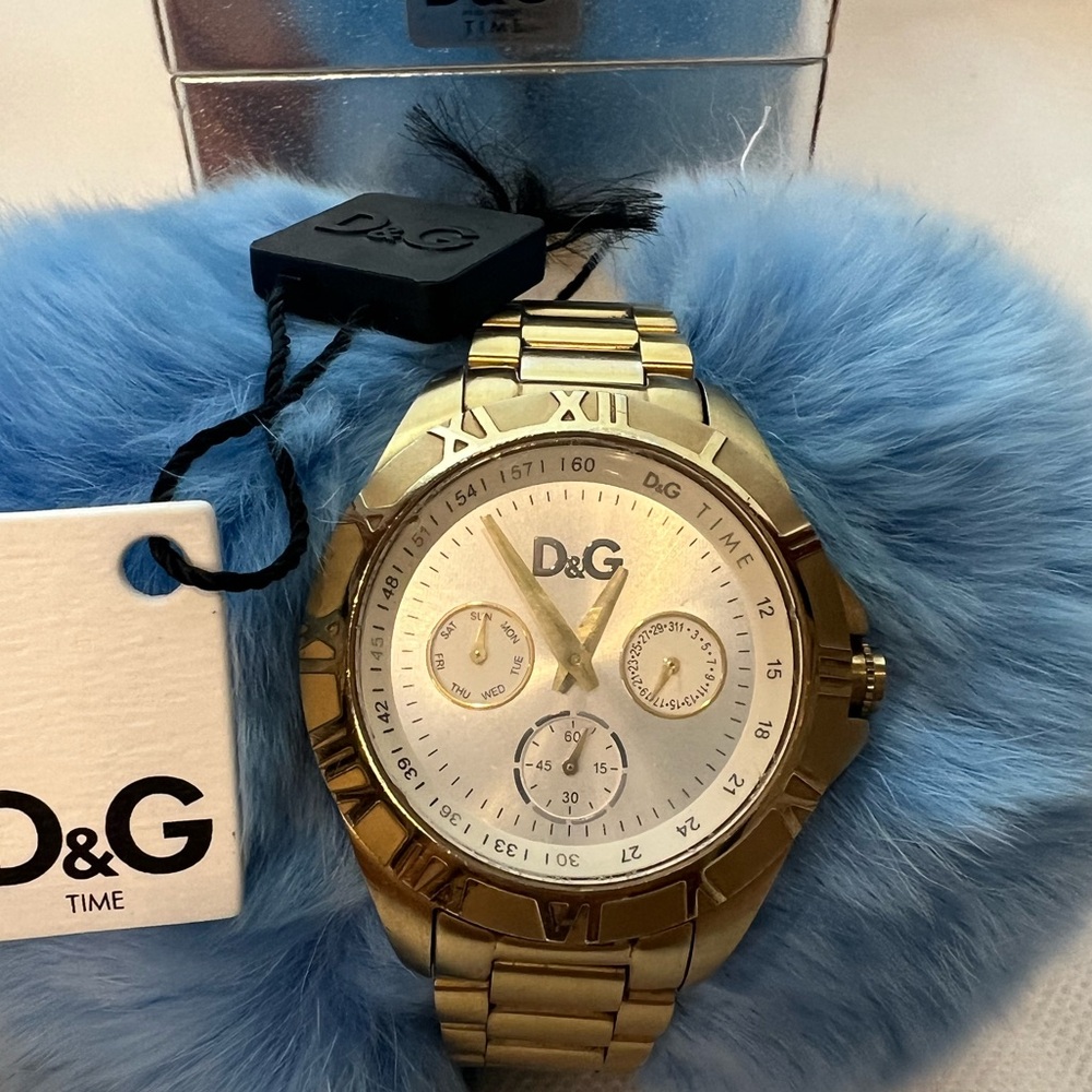 D&G TIME by Dolce & Gabbana gold women’s watch stainless steel with extra links - Picture 2 of 7